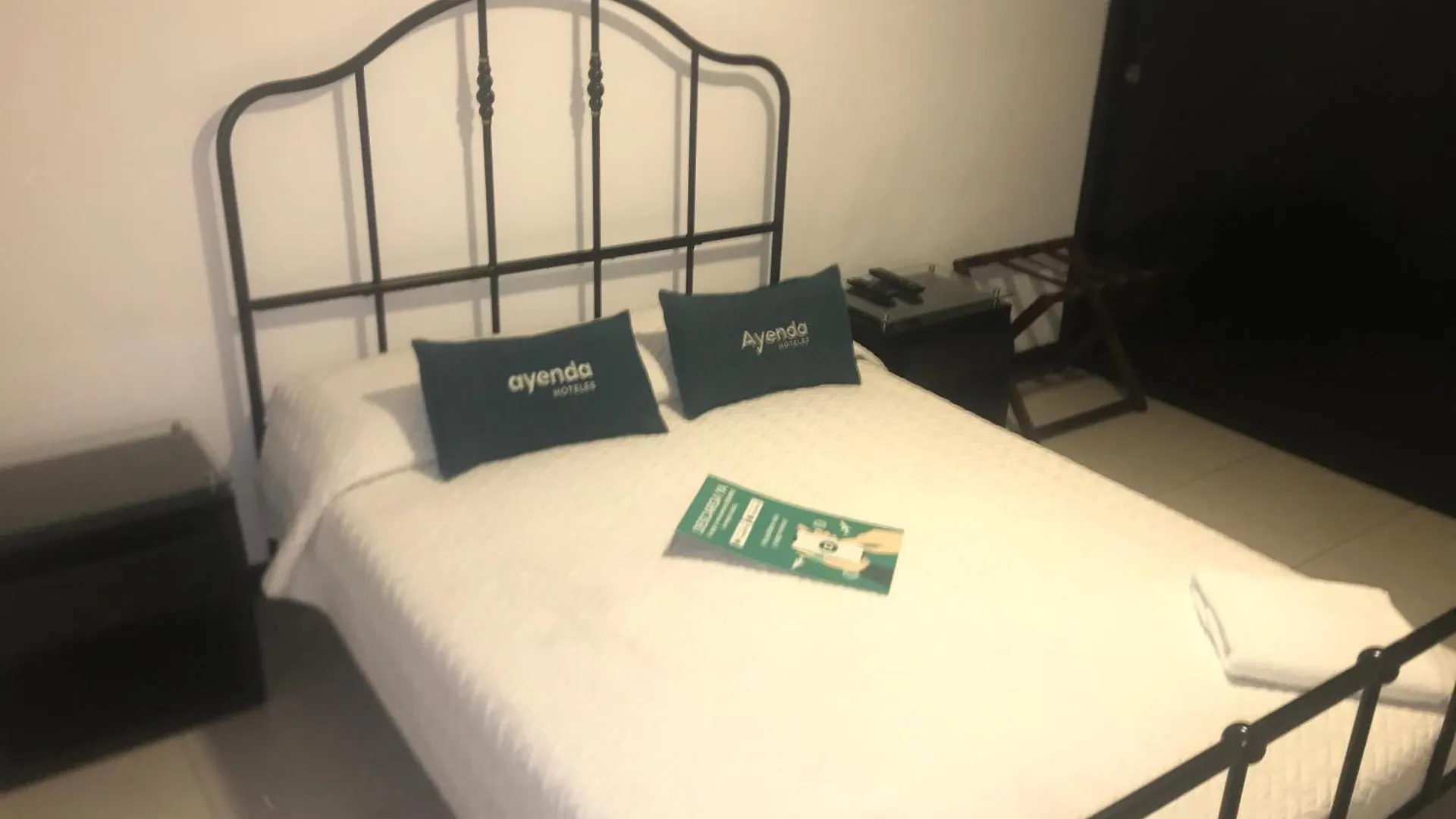 Hotel Ayenda 1043 Kafir Bogotá 4*,